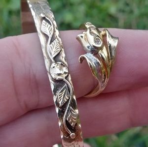 💐Antique Gold Bangle Bracelet💐